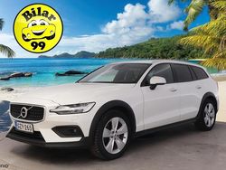 Käytetty 2019 Volvo V60 CC Farmari | 30 900 € (Hieman kallis)