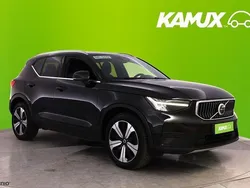 Musta Käytetty 2023 Volvo XC40 Core Katumaasturi | 33 780 € (Hyvä tarjous)