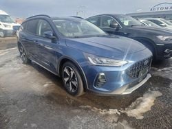 Sininen Uusi 2025 Ford Focus Active Farmari | 37 074 €