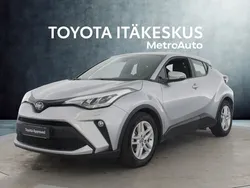 Hopea Käytetty 2024 Toyota C-HR Active Katumaasturi | 28 990 € (Perustarjous)