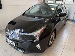 Musta Käytetty 2017 Toyota Prius Active Viistoperä | 18 500 € (Perustarjous)