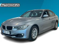 Sininen Käytetty 2013 BMW 320 Sedan | 13 890 € (Perustarjous)