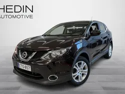 Violetti Käytetty 2015 Nissan Qashqai Acenta Katumaasturi | 9 900 € (Hyvä tarjous)