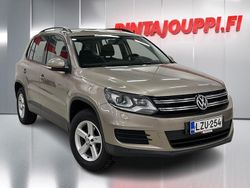 Käytetty 2012 VW Tiguan Trendline Katumaasturi | 8 490 € (Perustarjous)
