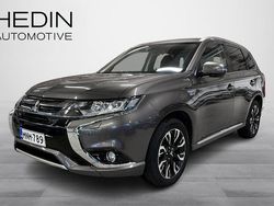 Ruskea Käytetty 2018 Mitsubishi Outlander P-HEV Intense+ Farmari | 17 490 € (Perustarjous)