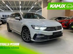 Valkoinen Käytetty 2022 VW Passat Elegance Farmari | 31 900 €