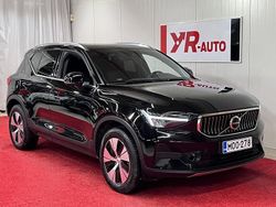 Käytetty 2023 Volvo XC40 Core Katumaasturi | 33 800 € (Perustarjous)