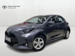 Harmaa Käytetty 2024 Toyota Yaris Active Viistoperä | 23 900 € (Hieman kallis)