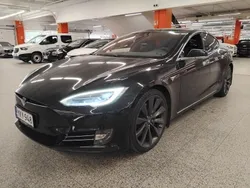 Musta Käytetty 2017 Tesla Model S Sedan | 23 990 € (Perustarjous)