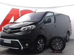 Musta Käytetty 2022 Toyota Proace Van | 32 790 € (Hieman kallis)
