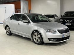 Käytetty 2014 Skoda Octavia Elegance Viistoperä | 8 900 € (Supertarjous)