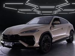 Uusi 2025 Lamborghini Urus Katumaasturi | 425 000 €