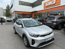 Käytetty 2022 Kia Stonic LX Katumaasturi | 16 990 € (Hieman kallis)