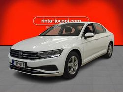 Valkoinen Käytetty 2021 VW Passat Sedan | 21 900 € (Hyvä tarjous)