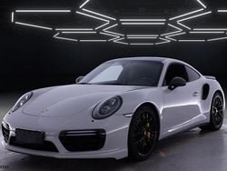 Käytetty 2018 Porsche 911 Turbo S Coupe - kaksiovinen | 209 000 €