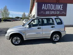Hopea Käytetty 2003 Suzuki Grand Vitara Katumaasturi | 3 490 €