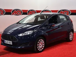 Sininen Käytetty 2015 Ford Fiesta Trend Viistoperä | 7 400 € (Hyvä tarjous)