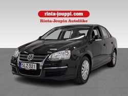 Musta Käytetty 2010 VW Jetta Trendline Sedan | 5 980 € (Supertarjous)