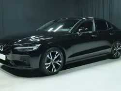 Musta Käytetty 2020 Volvo S60 Business Edition Sedan | 36 800 € (Kallis)