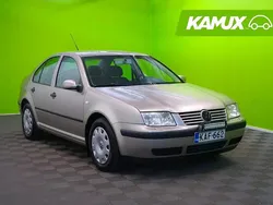 Käytetty 2004 VW Bora Sedan | 900 €