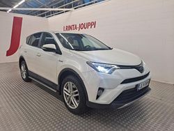 Käytetty 2017 Toyota RAV4 Premium Tila-auto | 20 780 € (Hyvä tarjous)
