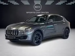 Harmaa Käytetty 2018 Maserati Levante Katumaasturi | 49 800 €