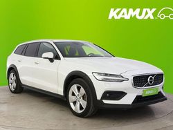 Valkoinen Käytetty 2019 Volvo V60 CC Farmari | 23 290 € (Perustarjous)