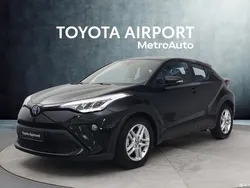 Musta Käytetty 2024 Toyota C-HR Active Katumaasturi | 30 390 € (Perustarjous)