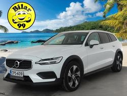 Käytetty 2022 Volvo V60 CC Business Edition Farmari | 28 790 € (Perustarjous)