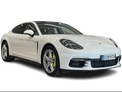 Käytetty 2017 Porsche Panamera 4 Sedan | 55 700 € (Hyvä tarjous)