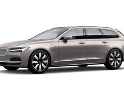 Uusi 2025 Volvo V90 Performance Farmari | 69 012 €