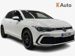 Käytetty 2021 VW Golf VIII GTE Viistoperä | 23 900 € (Perustarjous)