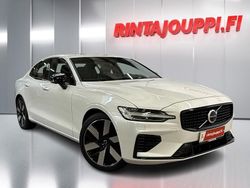 Valkoinen Käytetty 2024 Volvo S60 Performance Sedan | 44 899 € (Perustarjous)