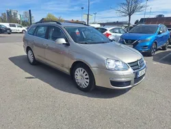 Ruskea Käytetty 2008 VW Golf VI Comfortline Farmari | 7 490 € (Perustarjous)