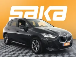 Musta Käytetty 2024 BMW 225 Active Tourer Comfort Edition Tila-auto | 33 400 € (Perustarjous)