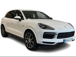 Käytetty 2019 Porsche Cayenne Katumaasturi | 49 900 € (Supertarjous)