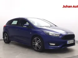Sininen Käytetty 2016 Ford Focus ST-Line Viistoperä | 11 900 € (Hieman kallis)