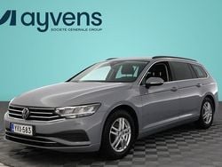 Harmaa Käytetty 2022 VW Passat Business Farmari | 28 900 € (Hieman kallis)