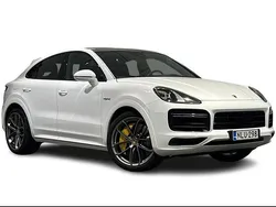 Valkoinen Käytetty 2020 Porsche Cayenne Turbo S Katumaasturi | 95 800 €