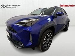 Met. sininen Uusi 2025 Toyota Yaris Cross Plus Katumaasturi | 32 990 € (Perustarjous)