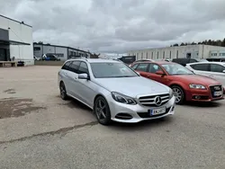 Mercedes E220