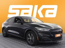Käytetty 2021 Ford Mustang Mach-E Katumaasturi | 32 890 € (Perustarjous)