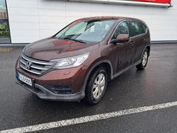 Ruskea Käytetty 2014 Honda CR-V Comfort Katumaasturi | 18 780 € (Perustarjous)