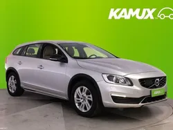 Käytetty 2016 Volvo V60 CC Farmari | 26 900 € (Supertarjous)