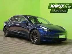 Sininen Käytetty 2020 Tesla Model 3 Performance Sedan | 25 890 € (Perustarjous)