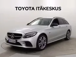 Hopea Käytetty 2021 Mercedes C300e AMG Farmari | 27 890 € (Supertarjous)