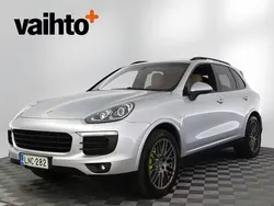 Käytetty 2016 Porsche Cayenne Platinum Edition Katumaasturi | 32 490 €