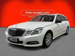 Valkoinen Käytetty 2010 Mercedes E250 Farmari | 12 900 €