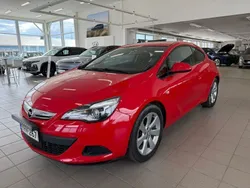 Punainen Käytetty 2012 Opel Astra GTC Viistoperä | 5 300 €