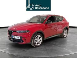 Alfa red Käytetty 2024 Alfa Romeo Tonale Sprint Katumaasturi | 27 580 €